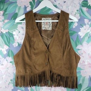 Brown Tasseled Vest 🧥